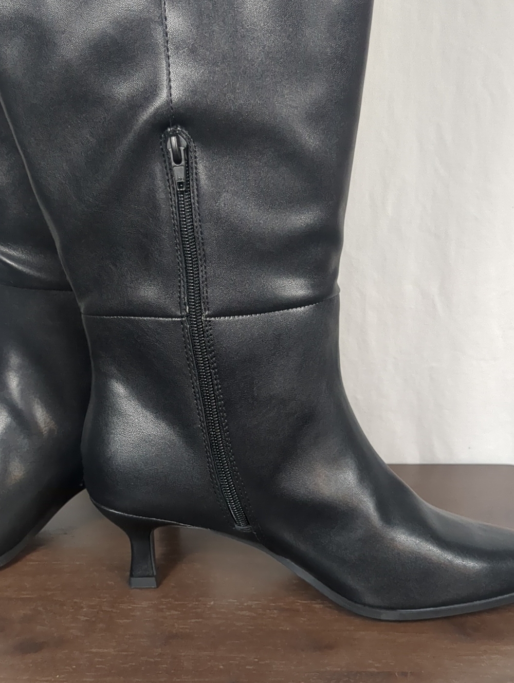 Madden NYC Black Knee High Kitten Heel Boots - Picture 3 of 3